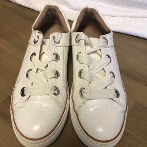 Stevens Natural Comfort Sneakers